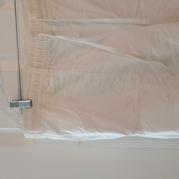 Gloria Vanderbilt Drawstring Capris - Picture 2 of 5